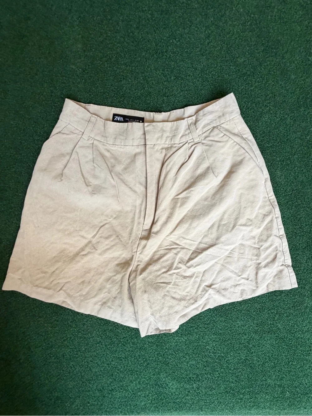 Zara Natural Beige High-Rise Linen Shorts
